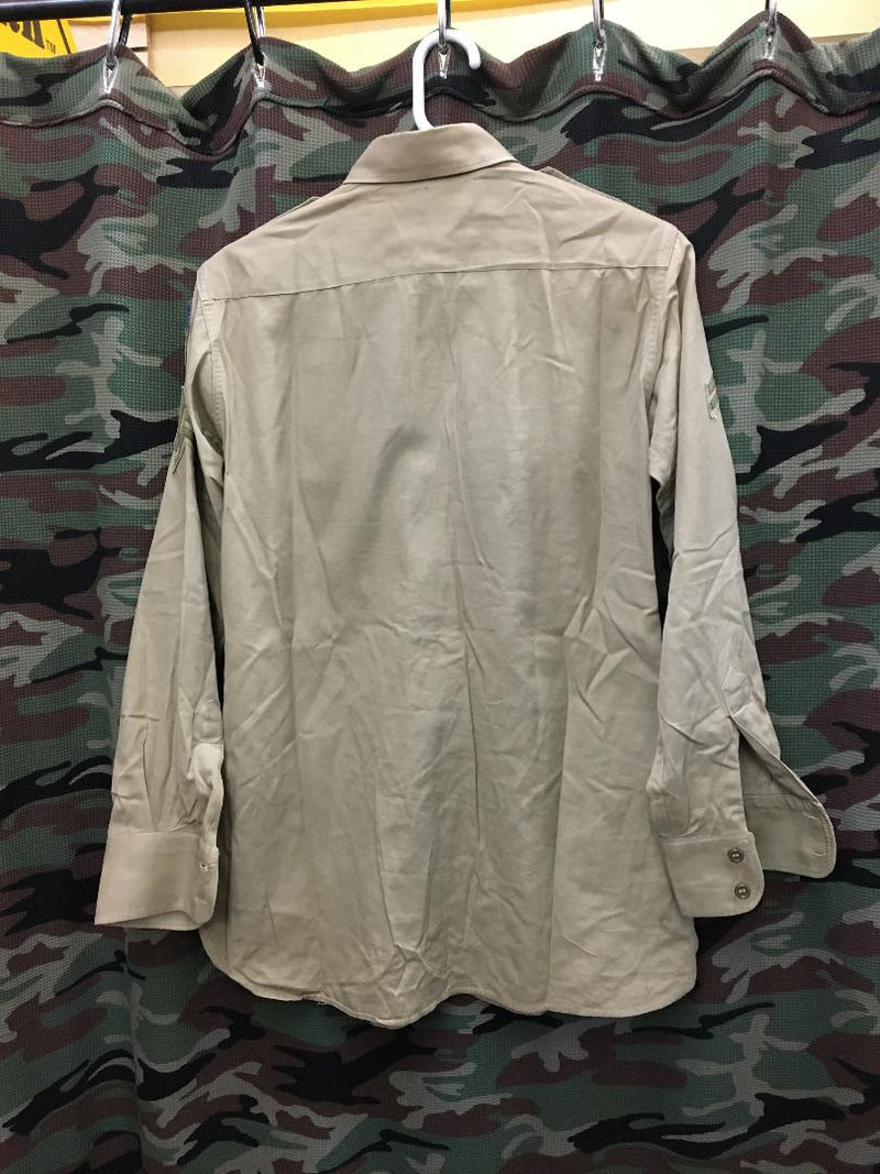 WWII Khaki Army Shirt- 15/33 (Medium)